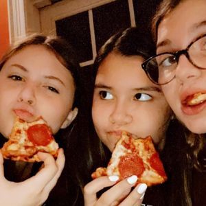 Meet your Posher, Nora